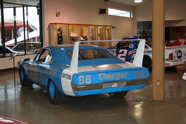 215.jpg