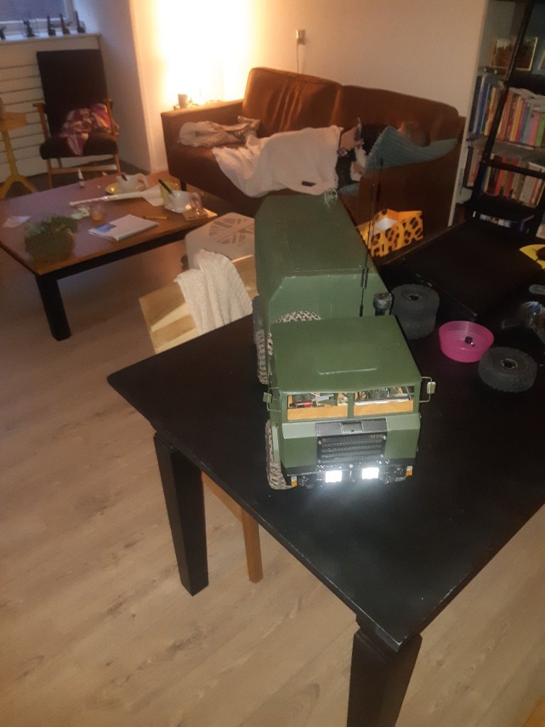 32.jpg